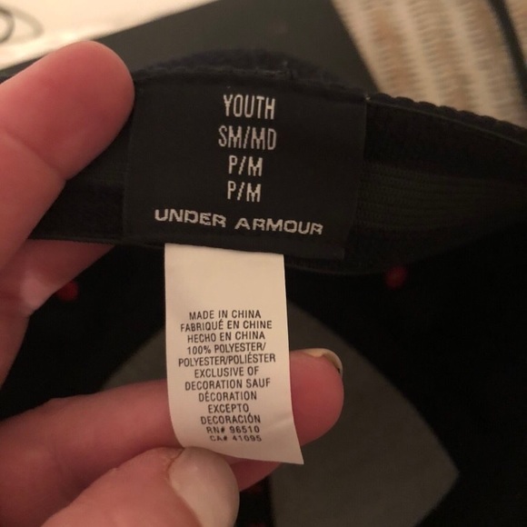 Under Armour flat bill - Picture 3 of 3